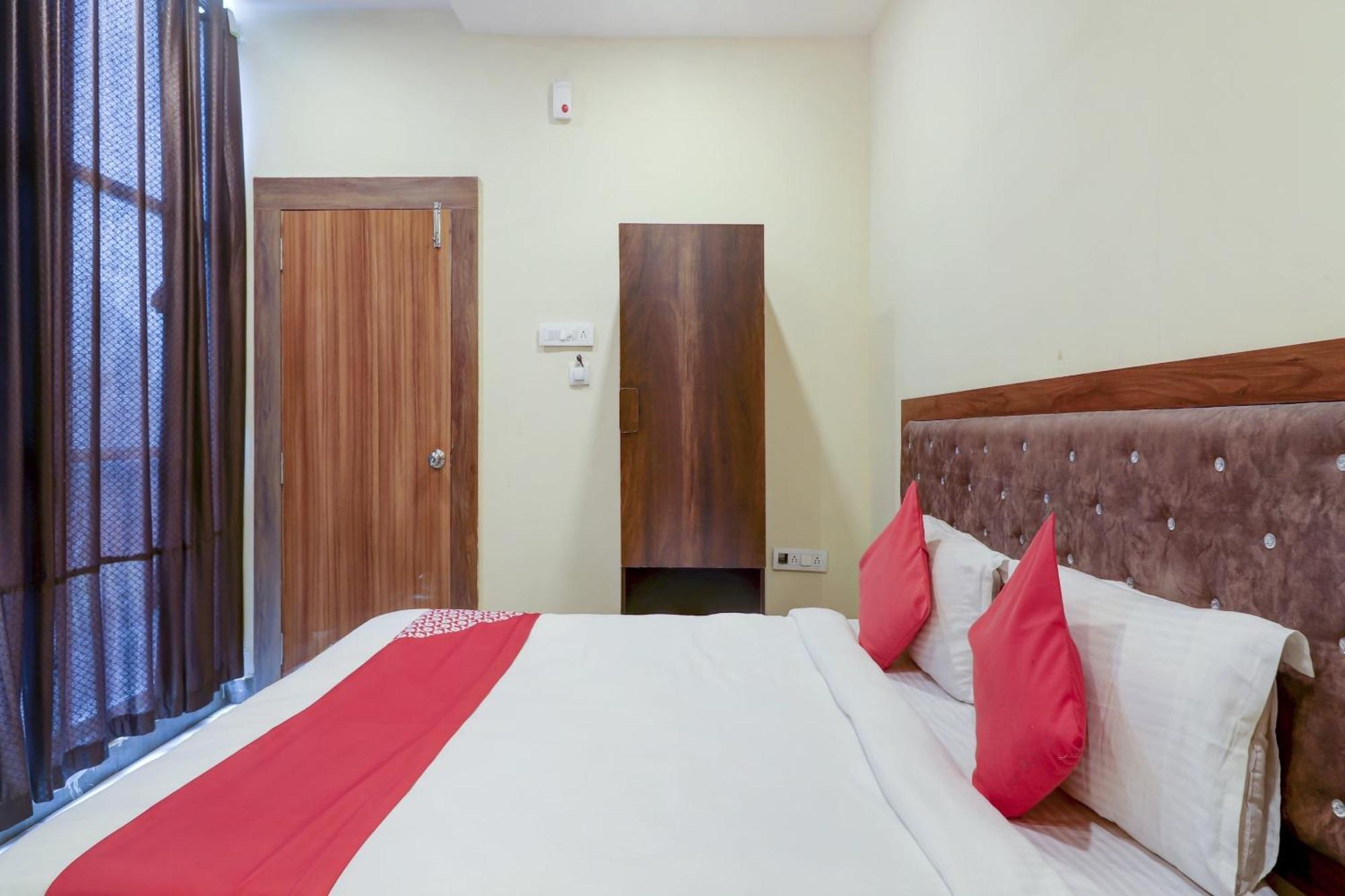 Hotel O Rsquare Elite Sururnagar Exterior photo